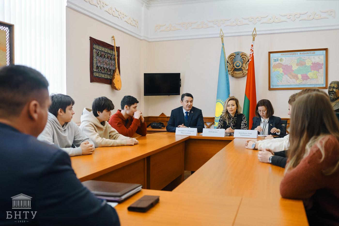 Делегация посольства Республики Казахстан в БНТУ